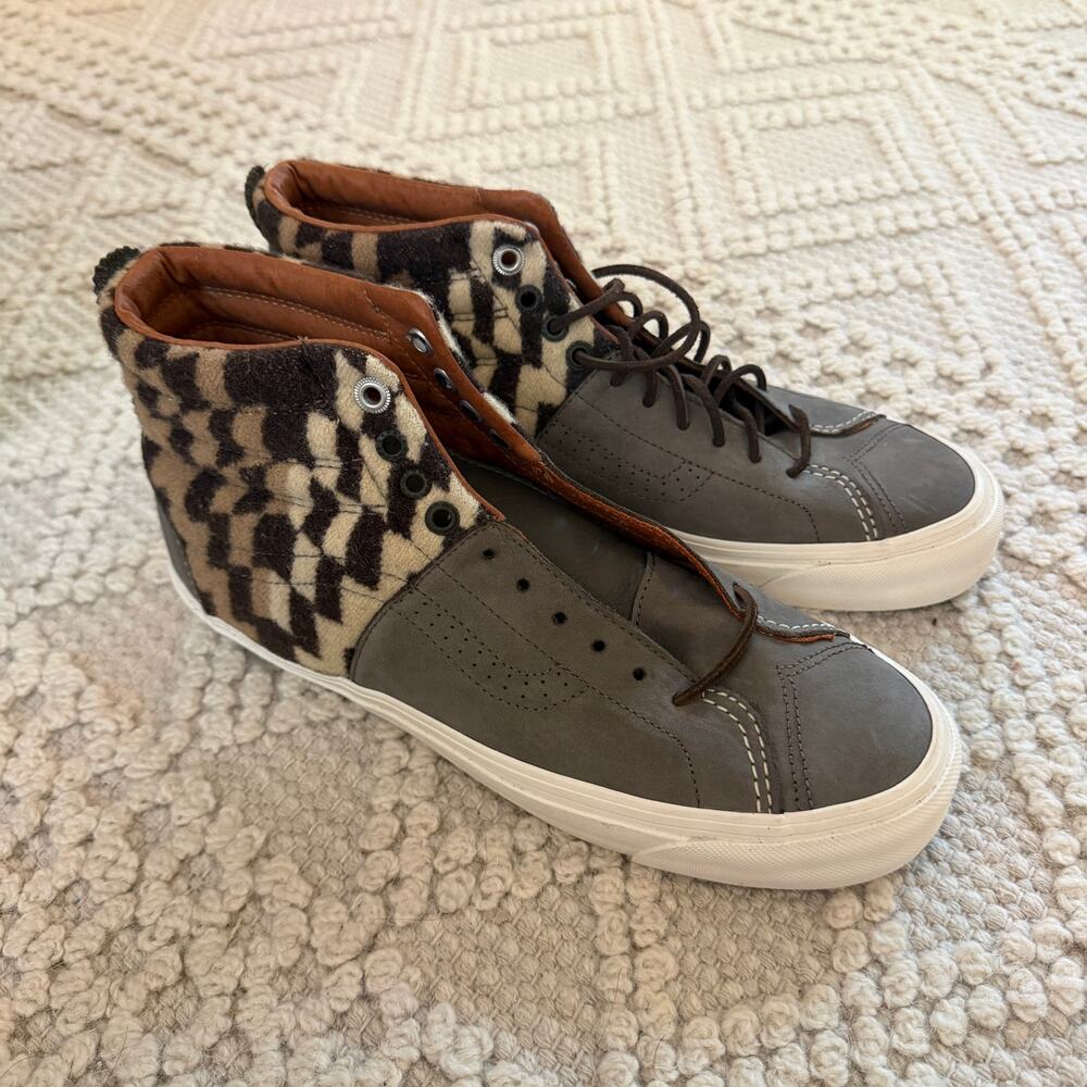 NWT Vans Pendleton Saddle TH Slip-On